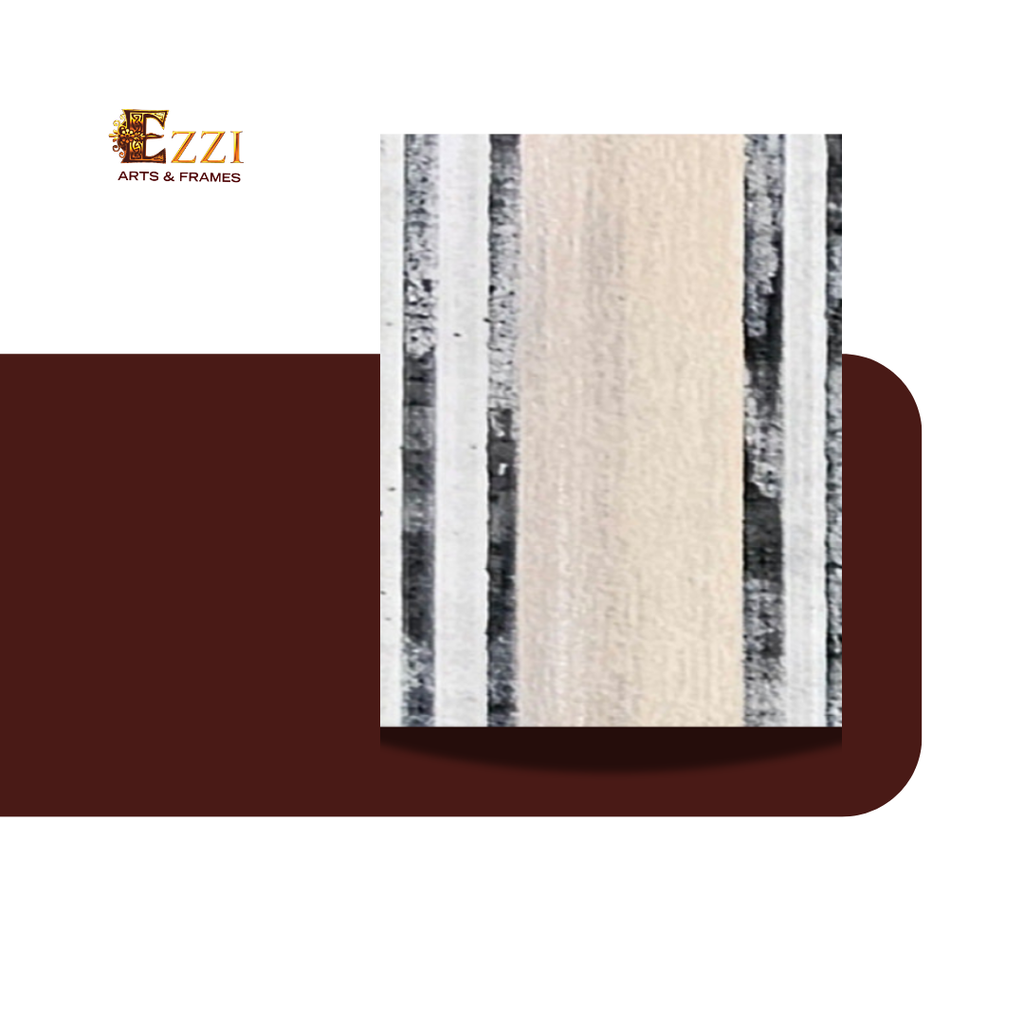 Valentino Cream Black Molding